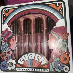 New LIMITED EDITION COACH TEA ROSE LIP GLOSS SET